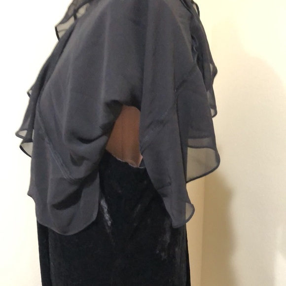 Connected Apparel Dress Size 16 Black Velvet Flutter Caplet Sleeve - Picture 4 of 11